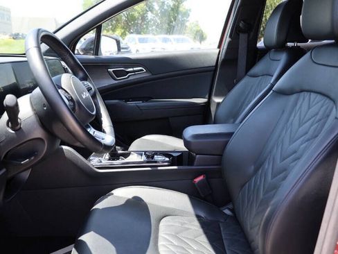 Used 2024 Kia Sportage X-Line w/ X-Line Premium Package AWD/4WD image 13