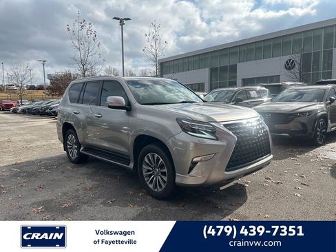 Used 2020 Lexus GX 460 Luxury w/ Accessory Package image 1