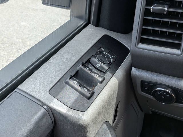 Used 2020 Ford F250 XL w/ STX Appearance Package AWD/4WD image 19