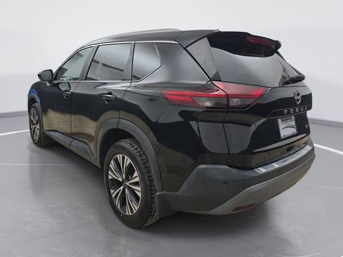 Used 2023 Nissan Rogue SV w/ SV Premium B Package FWD image 6