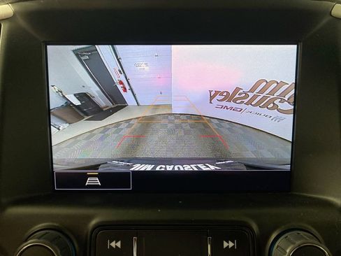 Certified 2023 GMC Terrain SLT AWD/4WD image 17