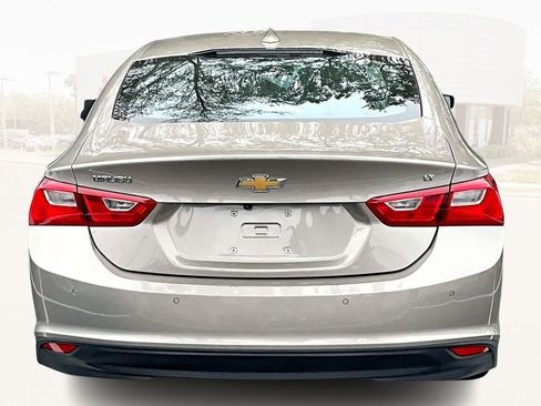 Used 2024 Chevrolet Malibu LT image 5