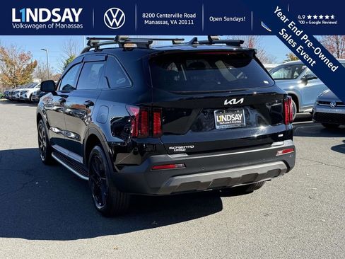 Used 2023 Kia Sorento S w/ Panoramic Sunroof Package image 5