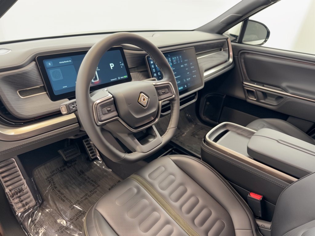 Used 2024 Rivian R1T Adventure Dual AWD/4WD image 4