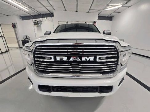 Used 2022 RAM 2500 Laramie AWD/4WD image 4