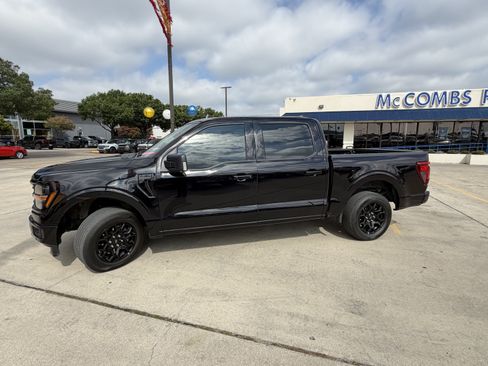 Used 2025 Ford F150 XLT w/ Equipment Group 302A MID RWD image 8