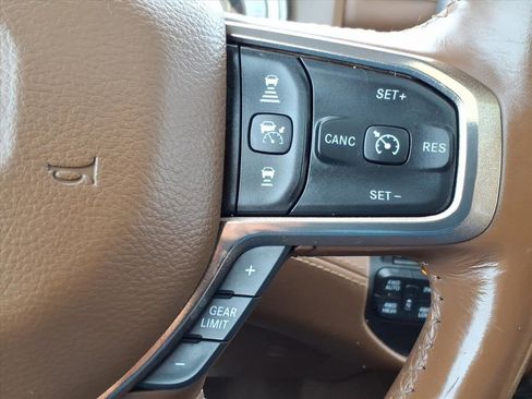 Used 2019 RAM 1500 Limited image 24