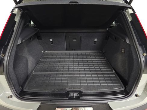 Certified 2023 Volvo XC40 Recharge Plus w/ Protection Package Premier AWD/4WD image 9