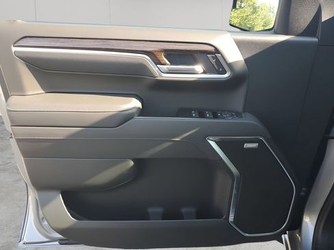 New 2026 GMC Sierra 1500 Elevation image 26