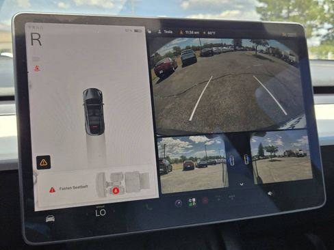 Used 2021 Tesla Model Y Long Range AWD/4WD image 12