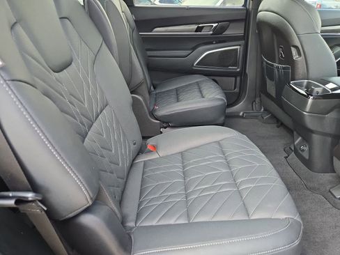 Used 2025 Kia Telluride SX X-Line image 19