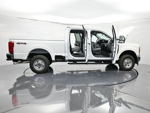 New 2026 Ford F250 XL w/ XL Chrome Package AWD/4WD image 50