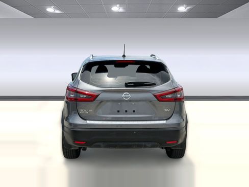 Used 2021 Nissan Rogue Sport SV w/ Technology Package FWD image 10