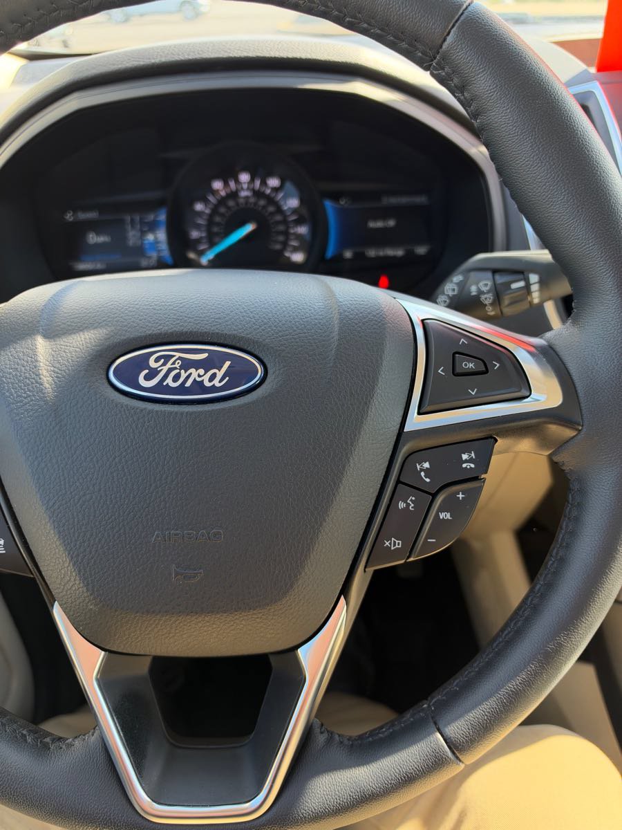 Used 2024 Ford Edge Titanium w/ Equipment Group 301A AWD/4WD image 16