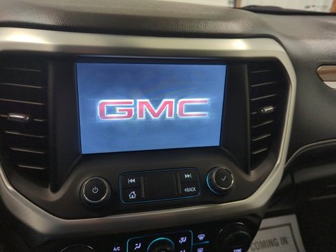 Used 2023 GMC Acadia SLE w/ Driver Convenience Package image 20