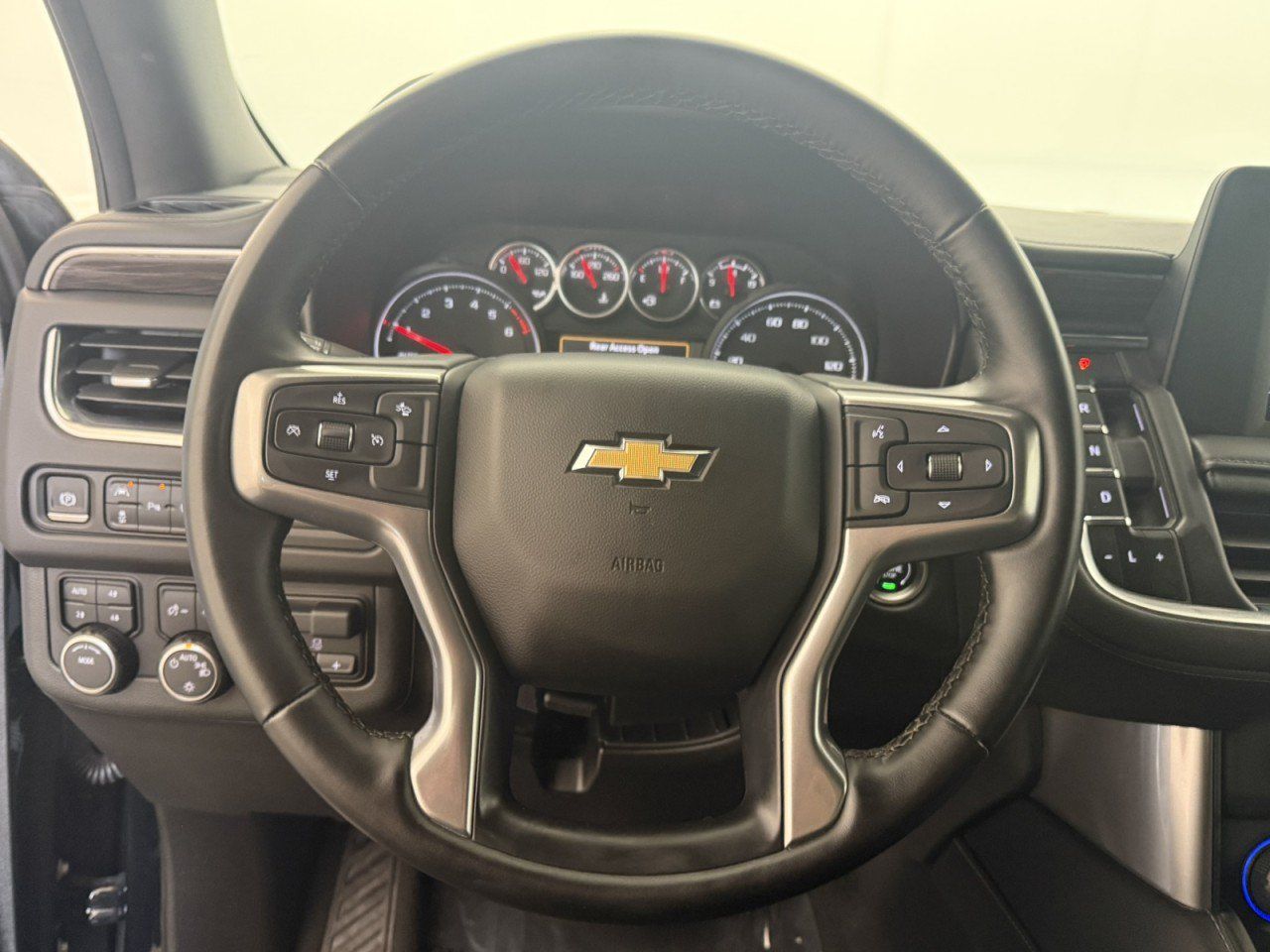 Used 2024 Chevrolet Suburban LS w/ Driver Alert Package AWD/4WD image 21
