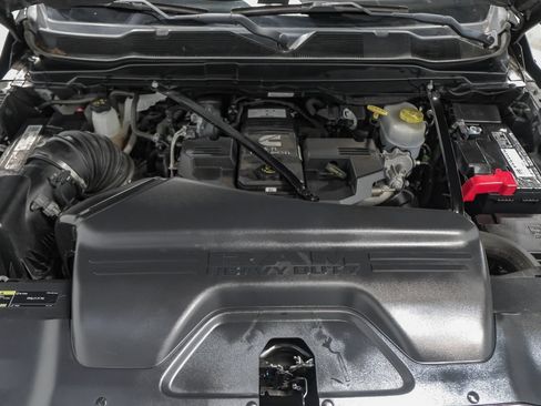 Used 2022 RAM 3500 Laramie AWD/4WD image 58
