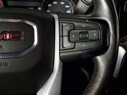 Used 2021 GMC Sierra 1500 SLT RWD image 21