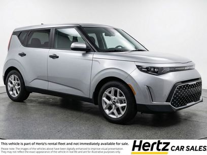 Used 2025 Kia Soul LX w/ LX Technology Package