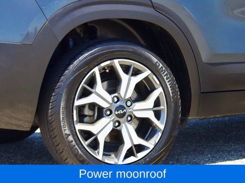 Used 2022 Kia Seltos EX AWD/4WD image 8