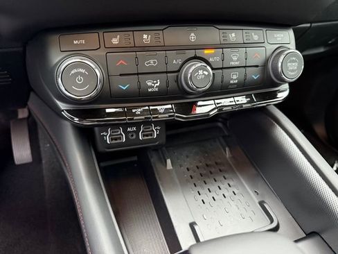 New 2026 Dodge Durango GT image 14