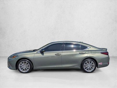 Used 2020 Lexus ES 300h w/ Premium Package image 9