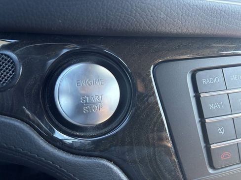 Used 2017 Mercedes-Benz SL 450 image 22