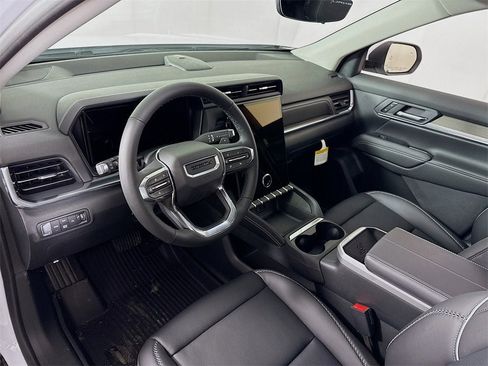 New 2026 GMC Terrain Denali w/ LPO, Floor Liner Package image 4