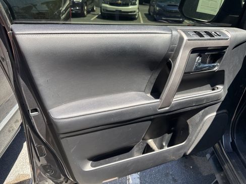 Used 2020 Toyota 4Runner SR5 image 13