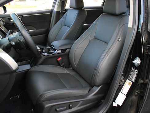 Used 2021 Honda Clarity Touring image 14