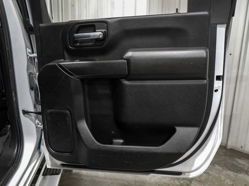 Used 2022 Chevrolet Silverado 2500 LT AWD/4WD image 43