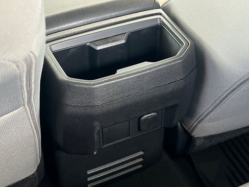 Certified 2025 Toyota Tacoma SR5 image 16