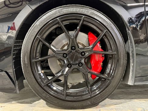 Used 2021 Chevrolet Corvette Stingray Preferred Cpe w/ Z51 Performance Package RWD image 22