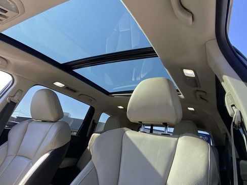 Used 2022 Subaru Ascent Limited w/ Technology Package image 15