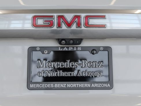 Used 2021 GMC Yukon Denali w/ Denali Premium Package AWD/4WD image 15