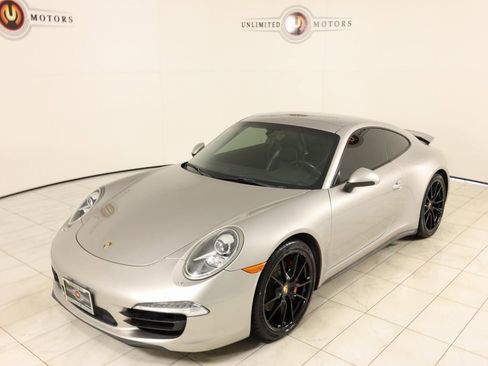 Used 2013 Porsche 911 Carrera 4S AWD/4WD image 35