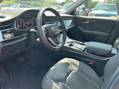 Used 2023 Audi Q8 Premium Plus w/ Premium Plus Package image 10