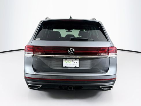 Used 2025 Volkswagen Atlas SE FWD image 7