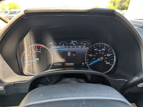 Used 2019 Ford F250 Lariat w/ Lariat Value Package image 14