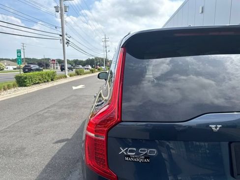 Used 2023 Volvo XC90 B6 Plus AWD/4WD image 9