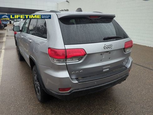 Used 2018 Jeep Grand Cherokee Laredo image 5
