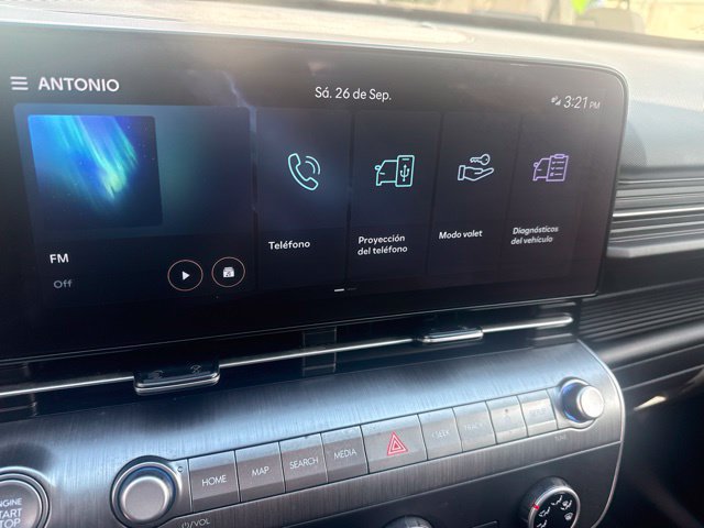 Used 2024 Hyundai Kona SE FWD image 17