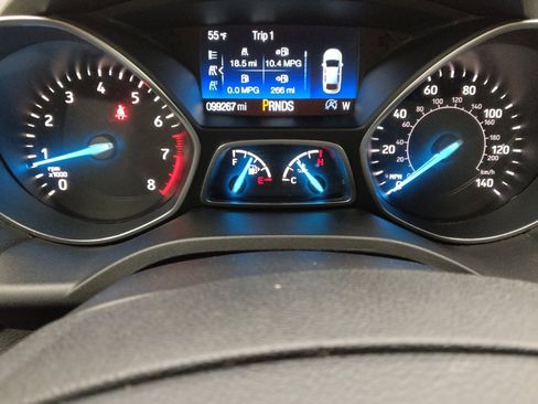 Used 2019 Ford Escape SE image 23