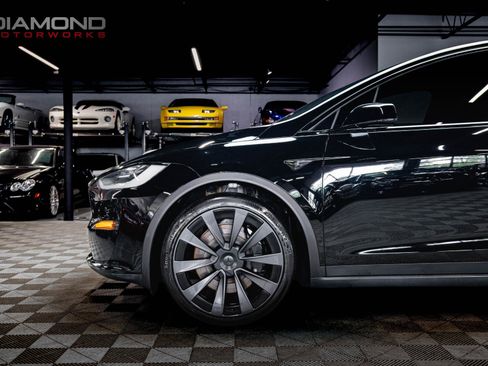Used 2022 Tesla Model X Plaid AWD/4WD image 10