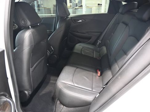 Used 2024 Chevrolet Malibu LT FWD image 11