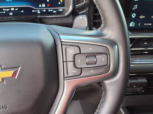 Used 2023 Chevrolet Silverado 1500 LTZ AWD/4WD image 22
