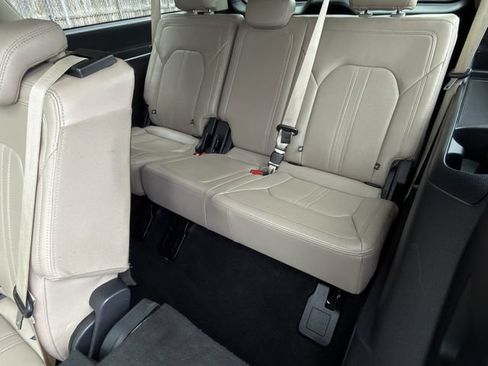 Used 2023 Ford Expedition Max Limited RWD image 31