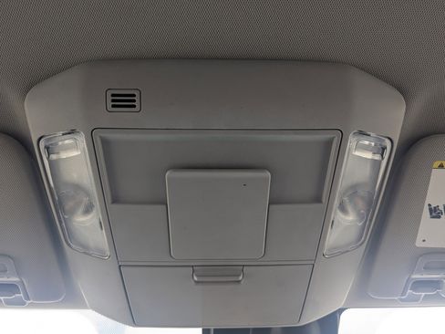 Used 2019 Toyota Tundra SR5 w/ TRD Off Road Package image 32