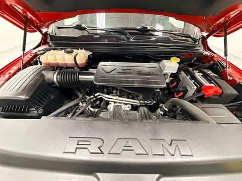 Used 2022 RAM 1500 Big Horn image 32