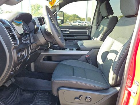 Used 2025 RAM 1500 Big Horn RWD image 10